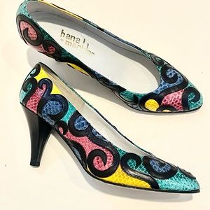 Hana Mackler Vintage pumps